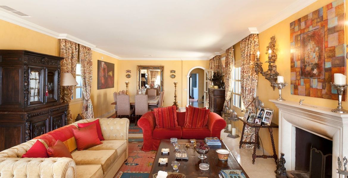 Villa en alquiler Marbella primera linea playa