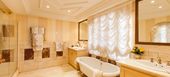 Villa en alquiler Marbella primera linea playa