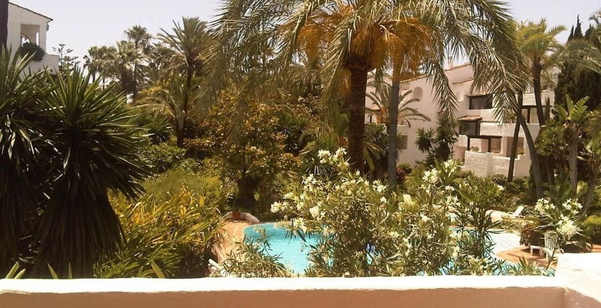 Apartamento en Alquiler en Marina Puente Romano