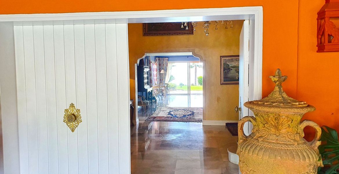 Villa en alquiler en Puente Romano