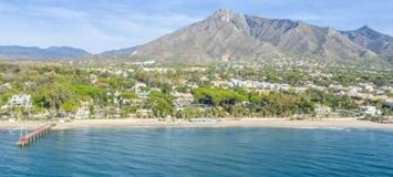 VILLA DE LUJO JUNTO A LA PLAYA EN MARBELLA CLUB