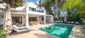 VILLA DE LUJO JUNTO A LA PLAYA EN MARBELLA CLUB