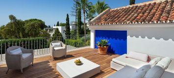 Villa en alquiler en Marbella Club area.
