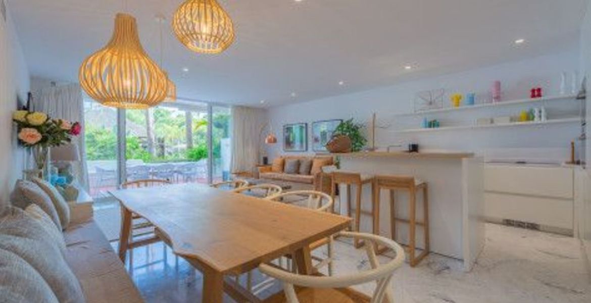 Soleado Apartamento en Planta Baja, Puente Romano