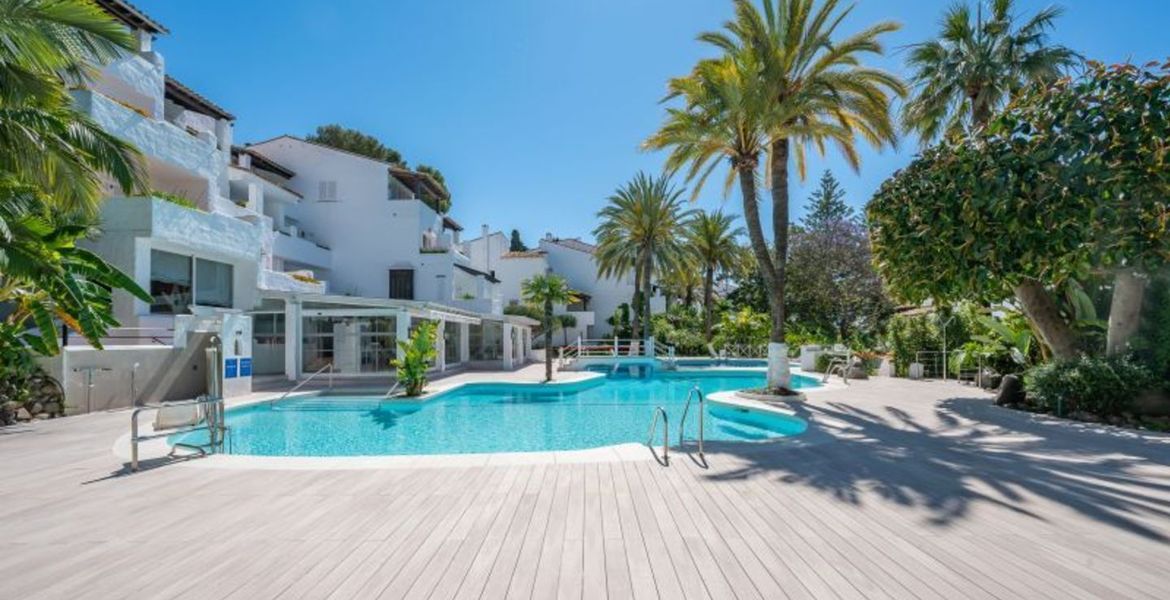APARTAMENTO EN ALQUILER EN EL HOTE PUENTE ROMANO