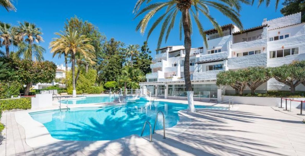 APARTAMENTO EN ALQUILER EN EL HOTE PUENTE ROMANO