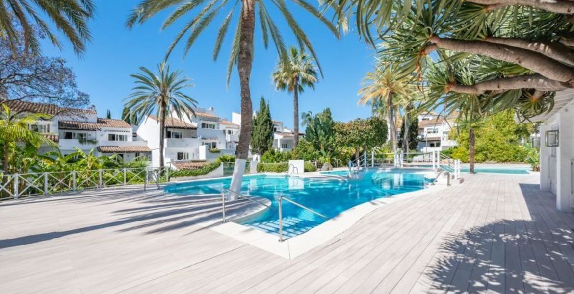 APARTAMENTO EN ALQUILER EN EL HOTE PUENTE ROMANO