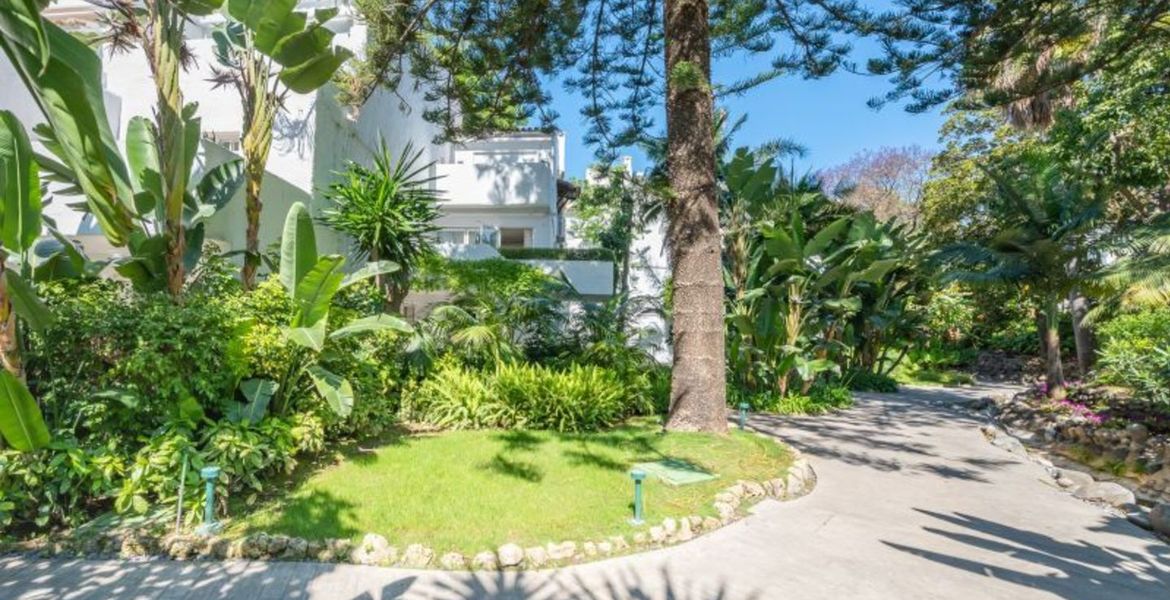APARTAMENTO EN ALQUILER EN EL HOTE PUENTE ROMANO