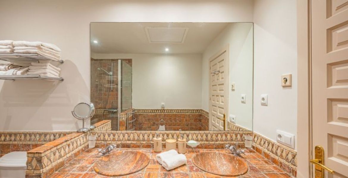 APARTAMENTO EN ALQUILER EN EL HOTE PUENTE ROMANO