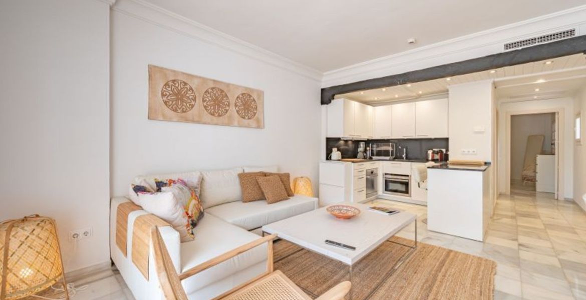 APARTAMENTO EN ALQUILER EN EL HOTE PUENTE ROMANO