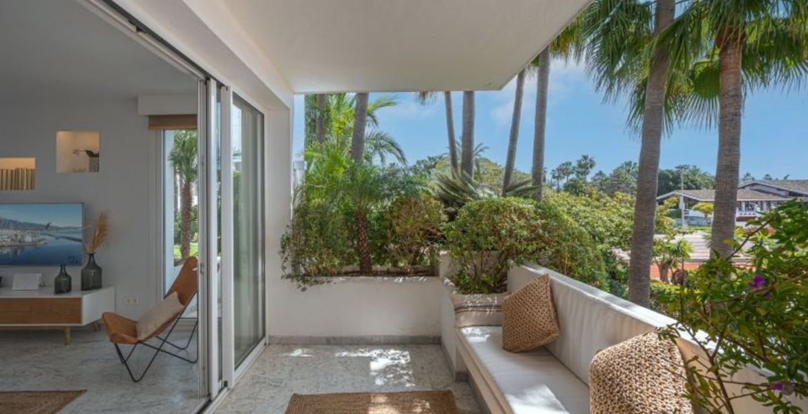 Apartamento en alquiler en Marina Puente Romano Jardín Andal