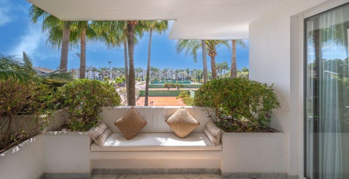 Apartamento en alquiler en Marina Puente Romano Jardín Andal