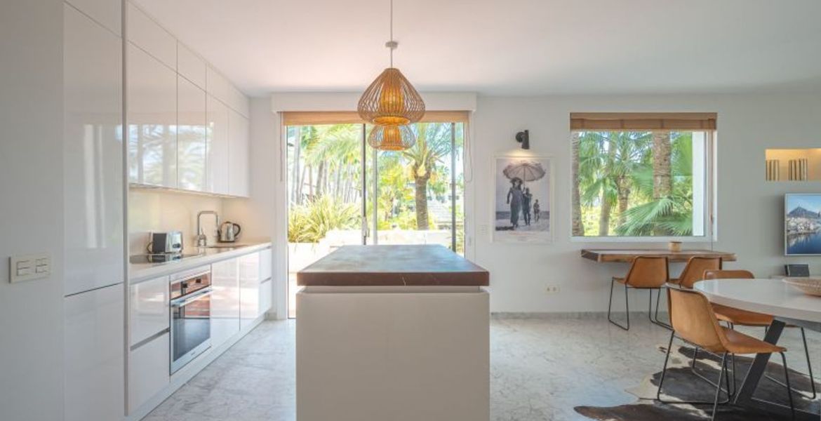Apartamento en alquiler en Marina Puente Romano Jardín Andal