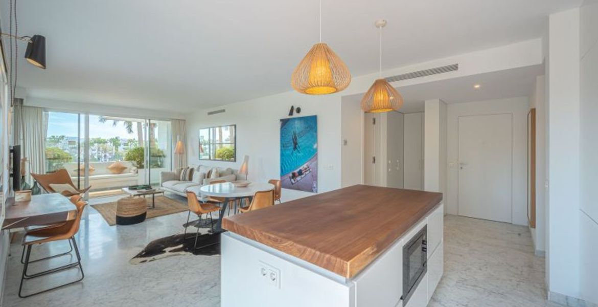 Apartamento en alquiler en Marina Puente Romano Jardín Andal