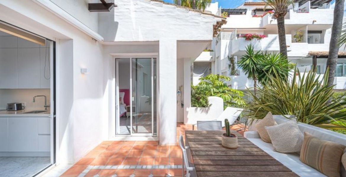 Apartamento en alquiler en Marina Puente Romano Jardín Andal