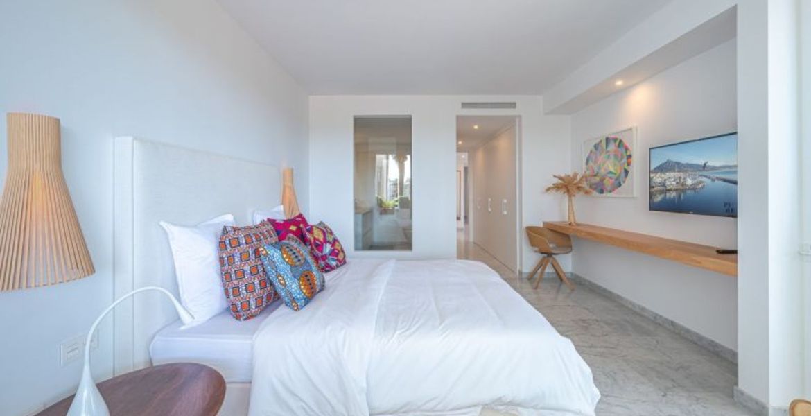 Apartamento en alquiler en Marina Puente Romano Jardín Andal