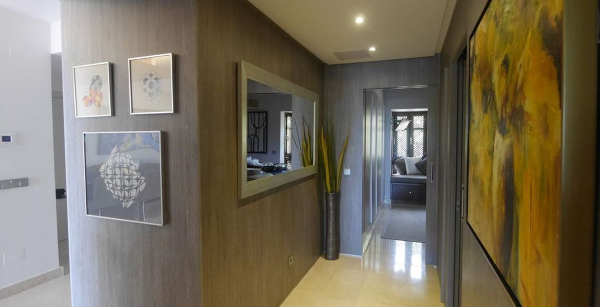 Apartamento en alquiler en Marina Puente Romano Jardín Japon