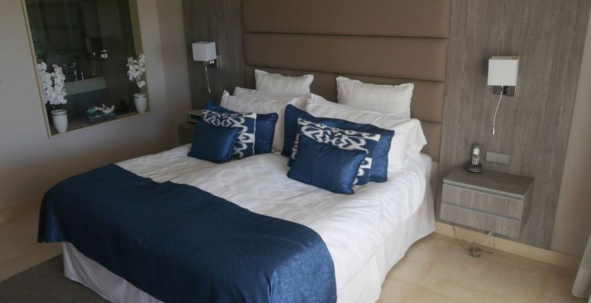 Apartamento en alquiler en Marina Puente Romano Jardín Japon