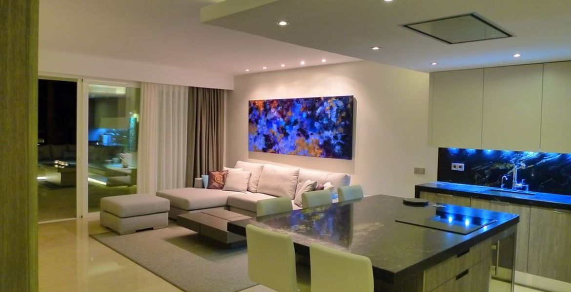 Apartamento en alquiler en Marina Puente Romano Jardín Japon