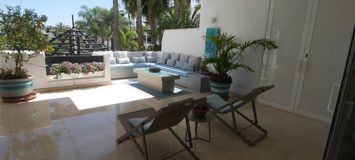 Apartamento en alquiler en Marina Puente Romano Jardín Japon