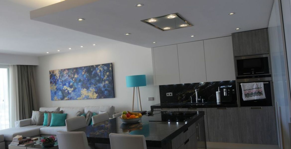 Apartamento en alquiler en Marina Puente Romano Jardín Japon