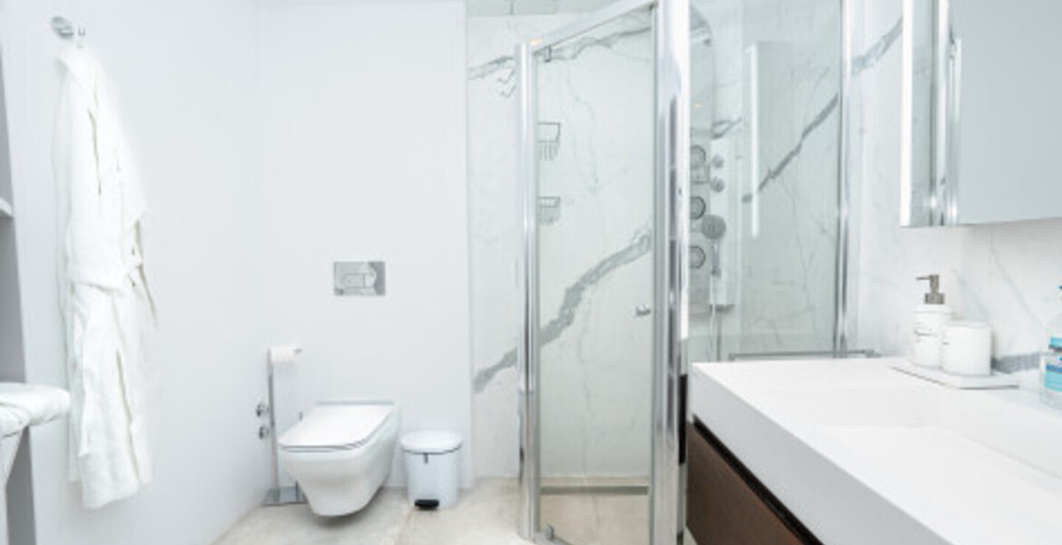 Moderno Apartamento en alquiler Puente Romano II Nobu Hotel