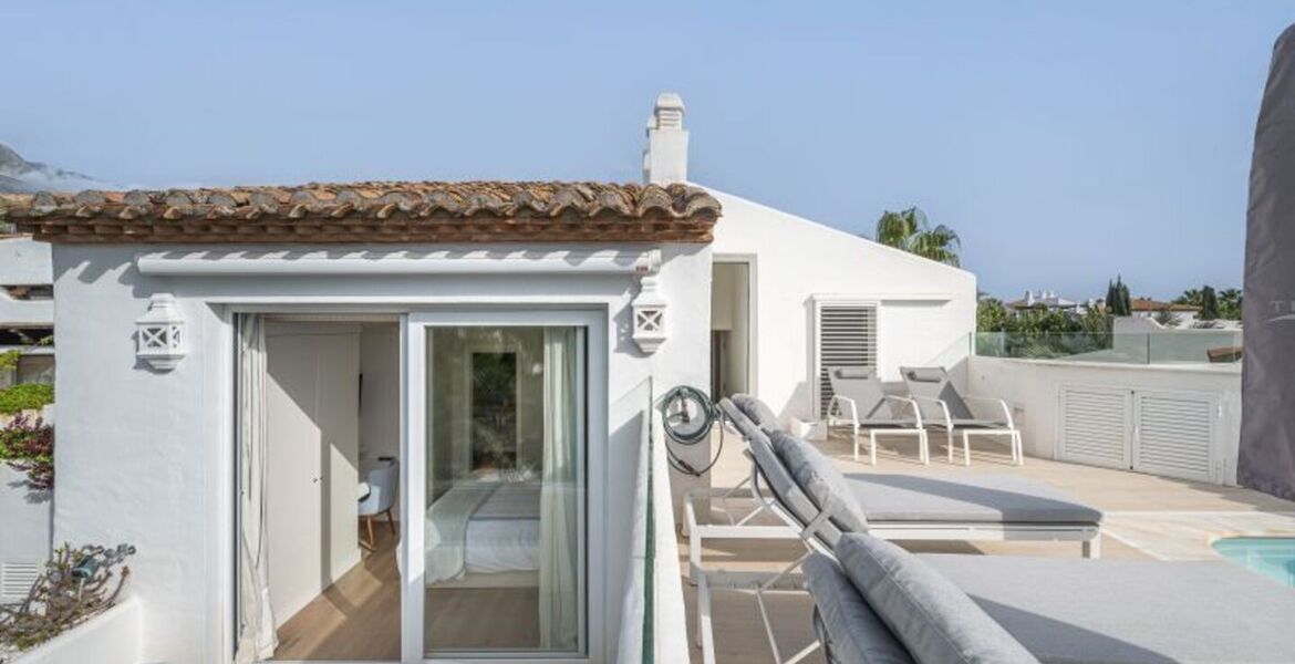 Ático dúplex en alquiler en Marina Puente Romano Hotel