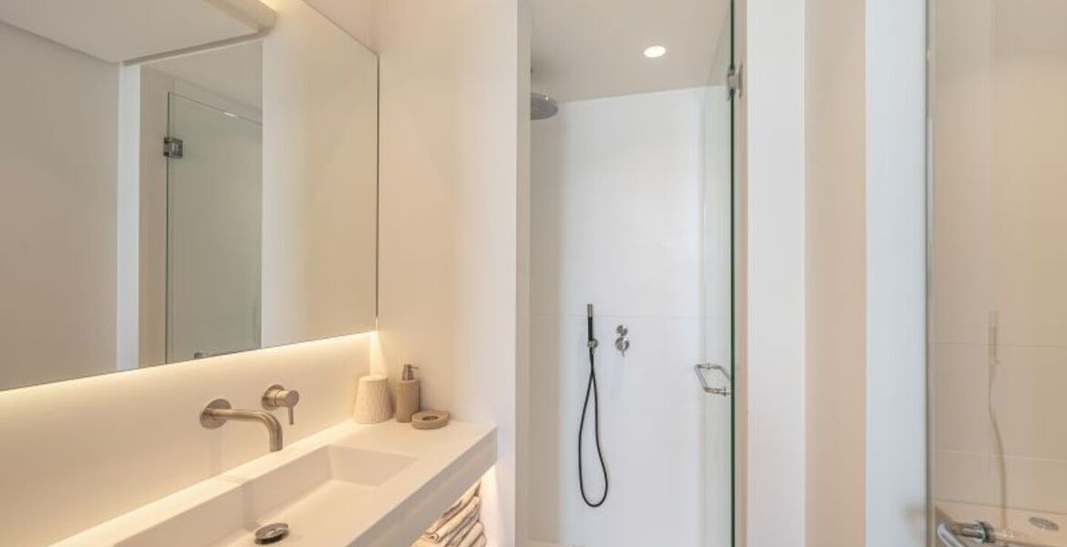 Ático dúplex en alquiler en Marina Puente Romano Hotel