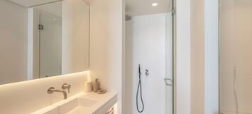 Ático dúplex en alquiler en Marina Puente Romano Hotel