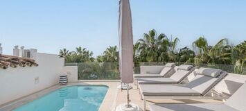 Ático dúplex en alquiler en Marina Puente Romano Hotel