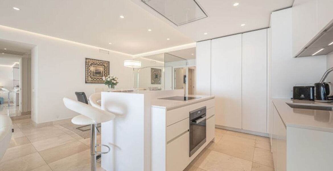 Excepcional apartamento en primera línea de playa 