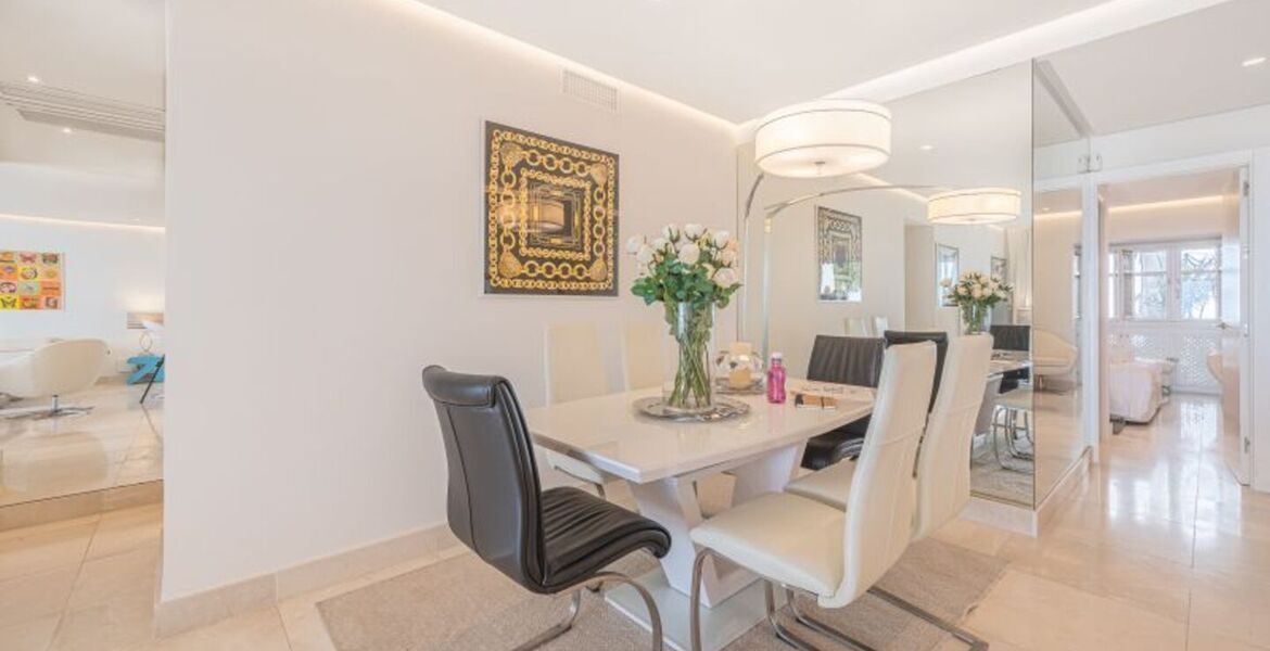 Excepcional apartamento en primera línea de playa 