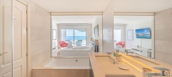 Excepcional apartamento en primera línea de playa 