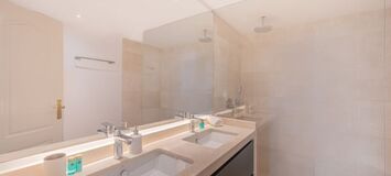 Excepcional apartamento en primera línea de playa 