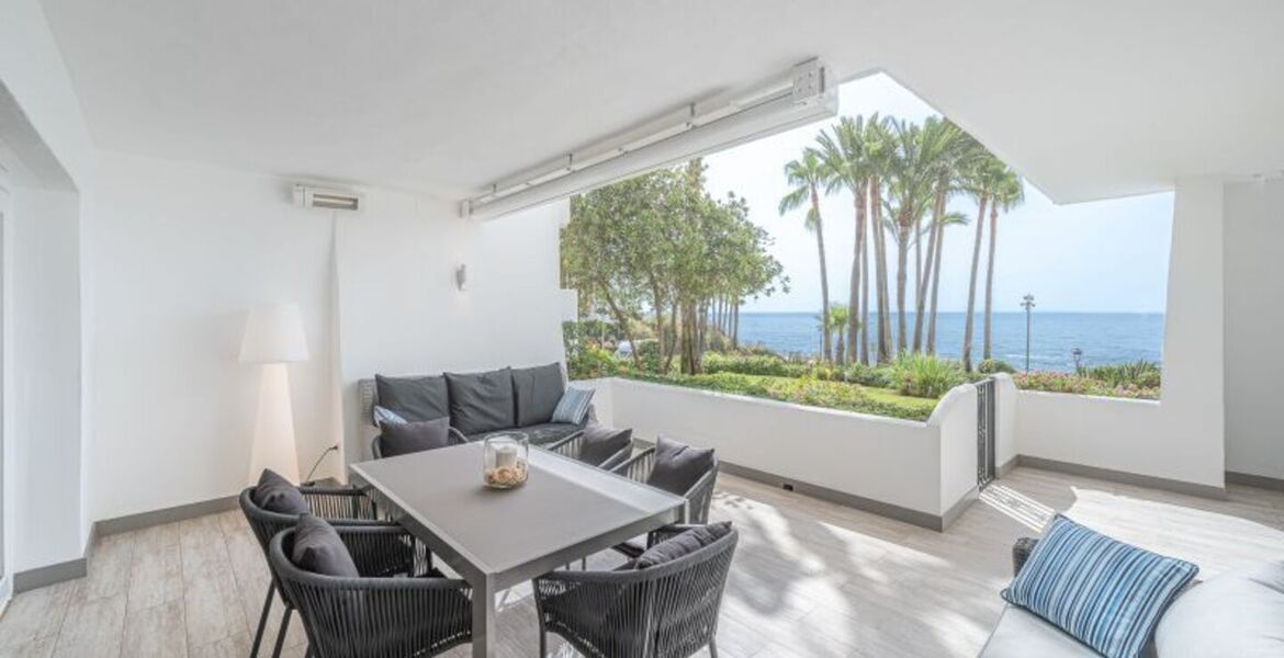 Excepcional apartamento en primera línea de playa 