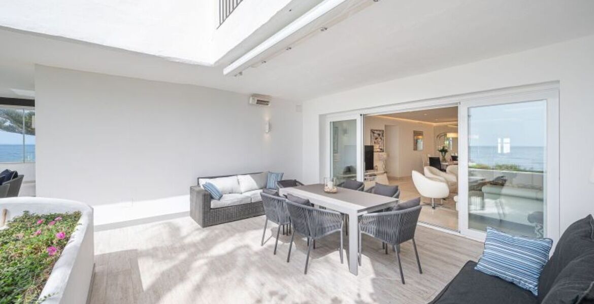 Excepcional apartamento en primera línea de playa 