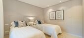 Un elegante apartamento de tres dormitorios en la planta baj