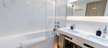Apartamento de lujo en venta en Marina Puente Romano