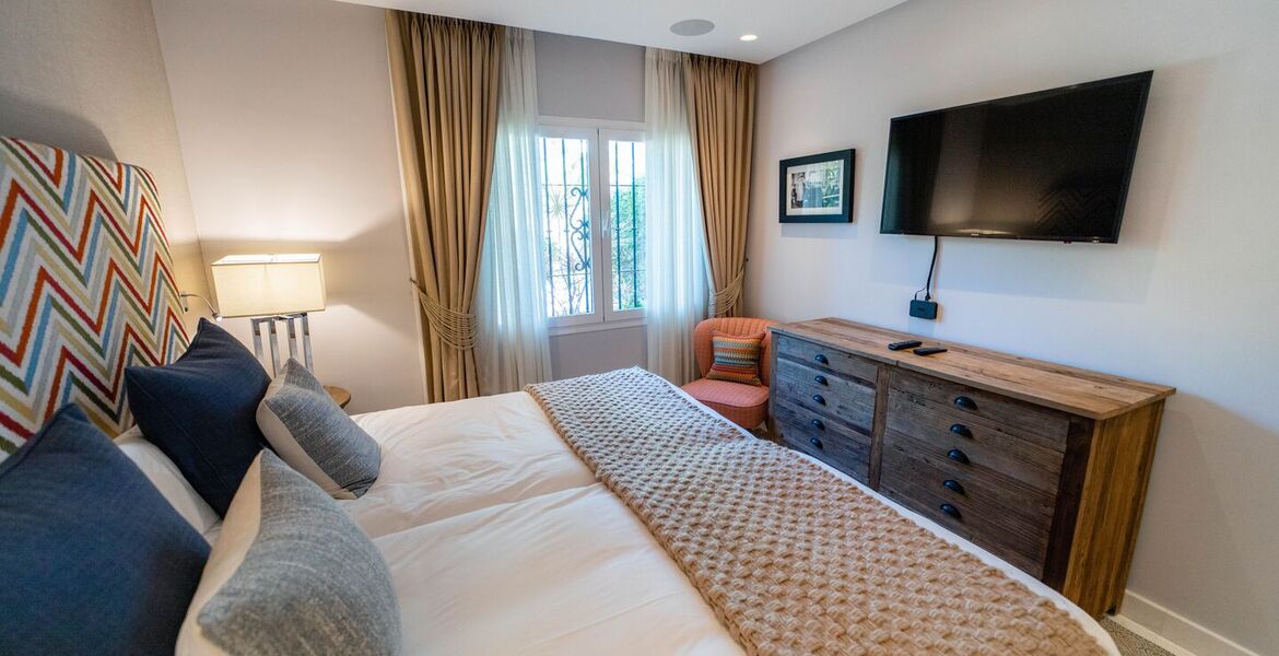 Apartamento de lujo en venta en Marina Puente Romano