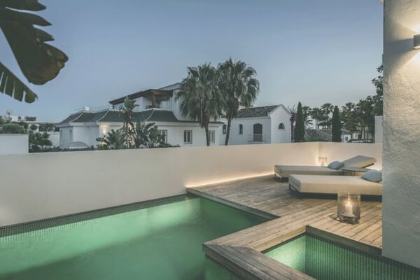Servicios de hotel Villa en alquiler en Puente Romano Marbe