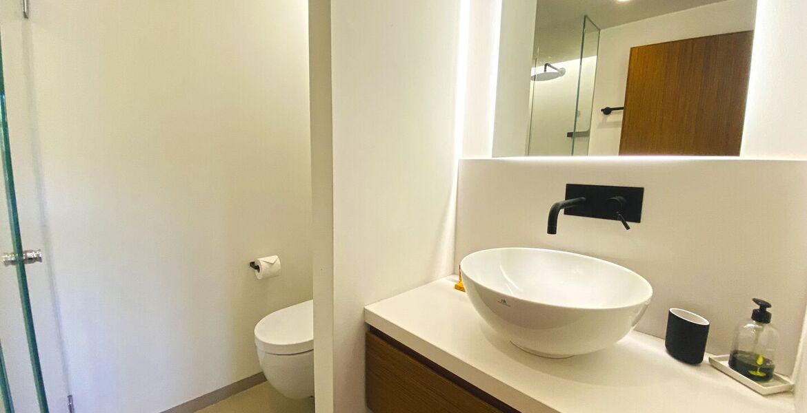 Apartamento de lujo de 3 dormitorios en Marina Puente Romano