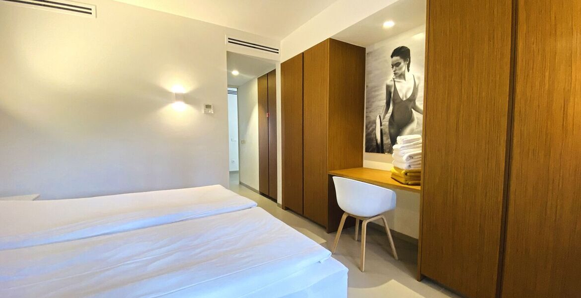 Apartamento de lujo de 3 dormitorios en Marina Puente Romano