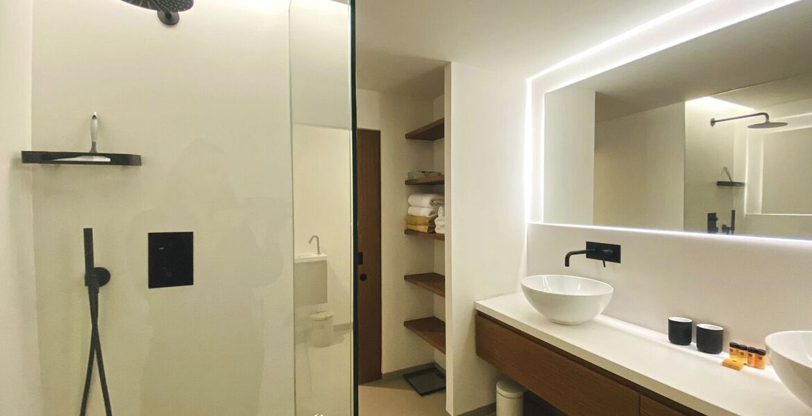 Apartamento de lujo de 3 dormitorios en Marina Puente Romano
