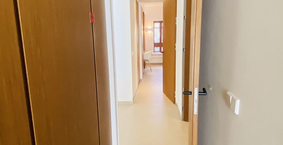 Apartamento de lujo de 3 dormitorios en Marina Puente Romano