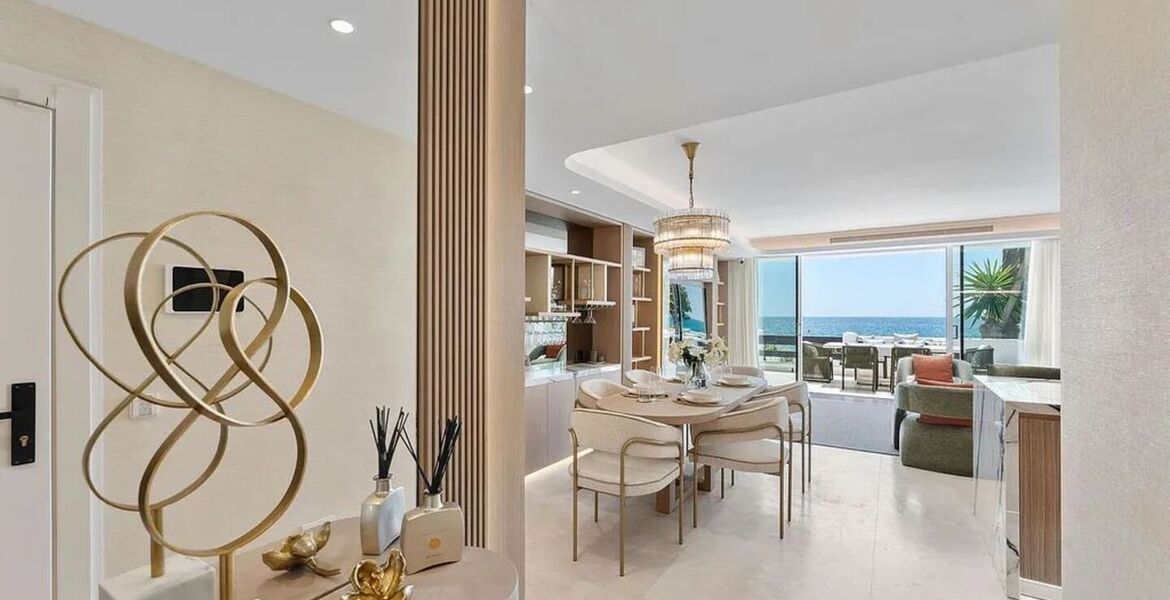 Apartamento en primera línea de playa en Puente Romano