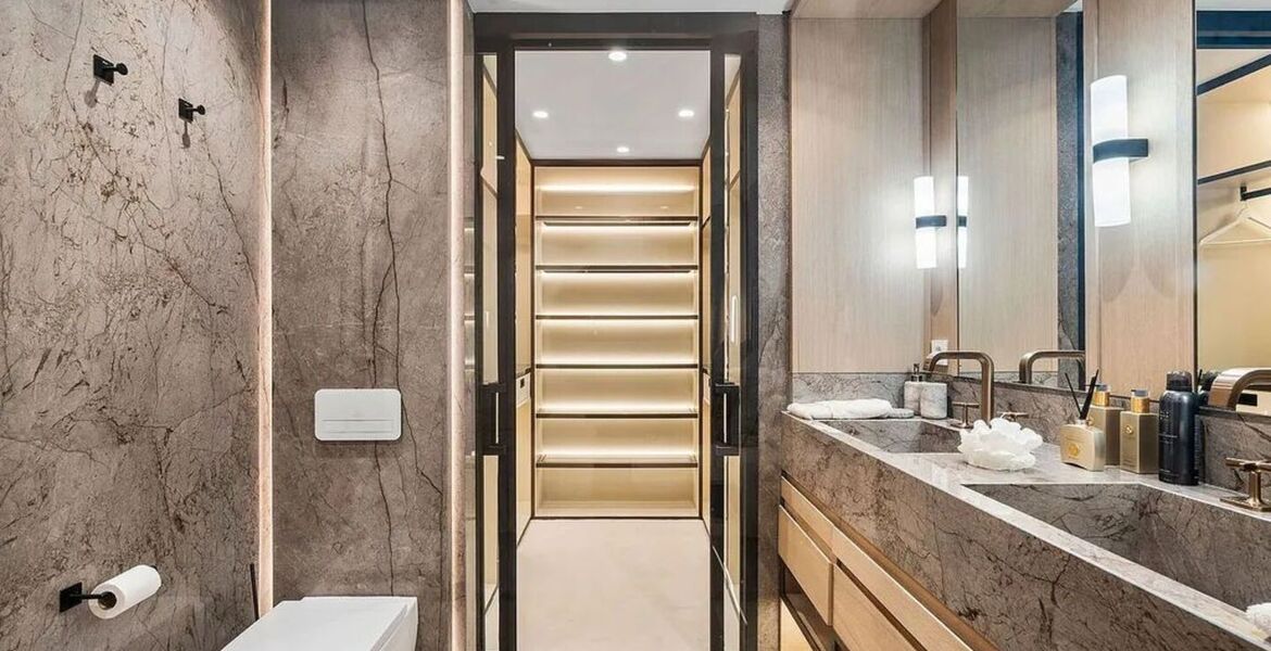 Apartamento en primera línea de playa en Puente Romano