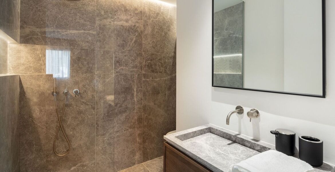 Apartamento de lujo en venta en Marina de Puente Romano