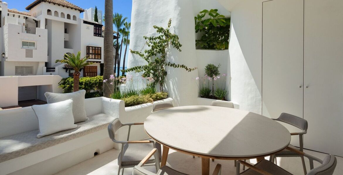 Apartamento de lujo en venta en Marina de Puente Romano