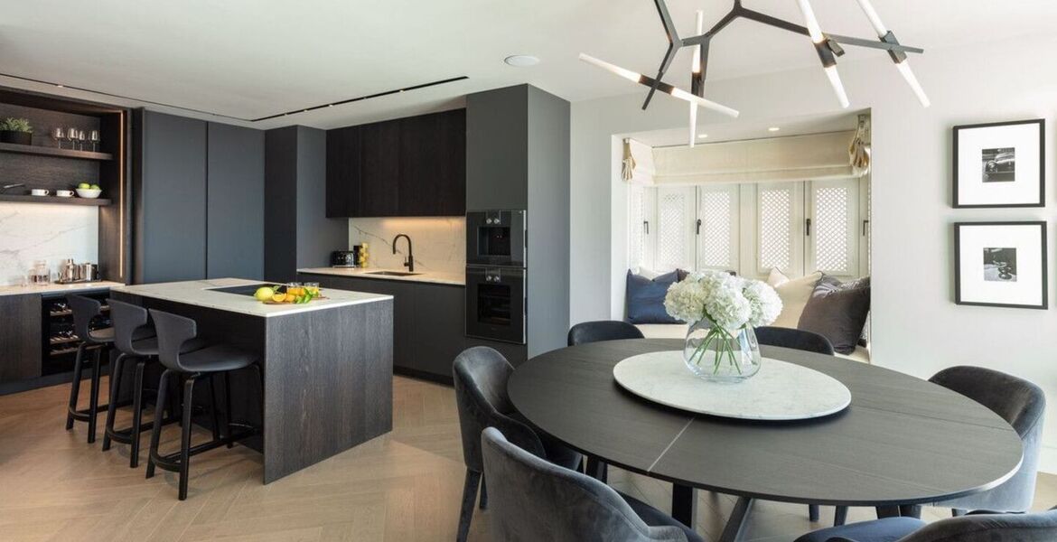 Ático dúplex en venta en Marina Puente Romano