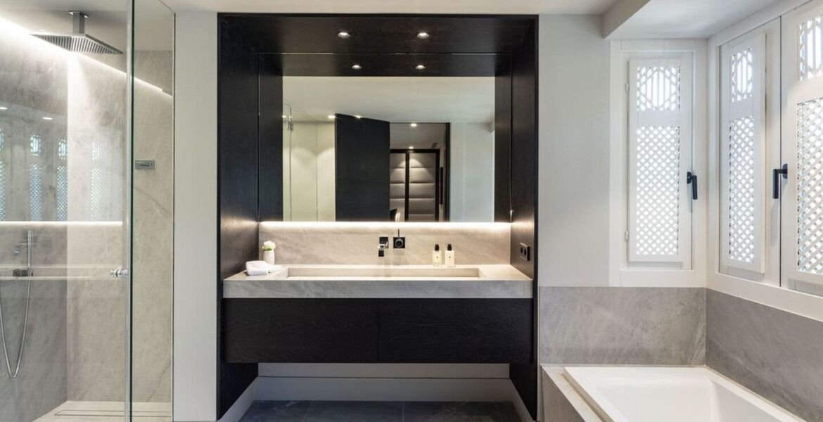 Ático dúplex en venta en Marina Puente Romano